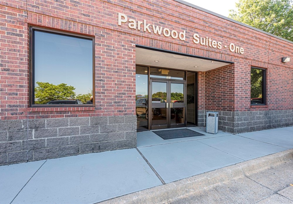 101 Parkwood Street Lowell, Ar 72745 Lindsey & Associates