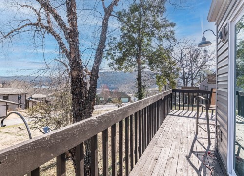 39  Oak Point Drive, Holiday Island AR
